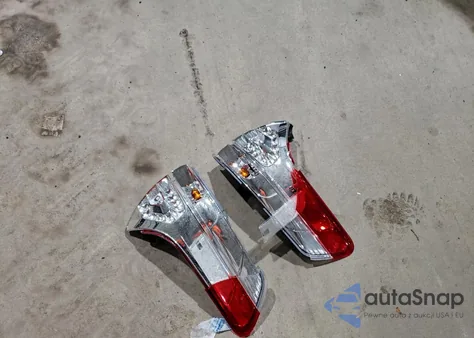 2014 Toyota Sienna Xle из США, поврежденный, VIN 5TDYK3DC4ES461287